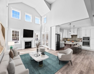 10 Beacon Street, Wareham, Massachusetts, 3 Bedrooms Bedrooms, 6 Rooms Rooms,2.5 BathroomsBathrooms,Residential,For Sale,Beacon Street,73325243