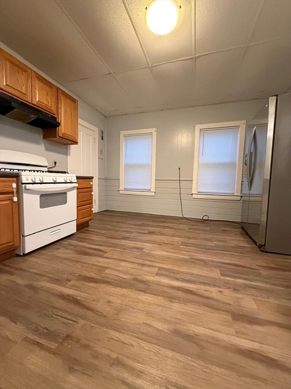 34 Enterprise St, Brockton, Massachusetts, 2 Bedrooms Bedrooms, 5 Rooms Rooms,1 BathroomBathrooms,Residential Lease,For Rent,Enterprise St,73483326