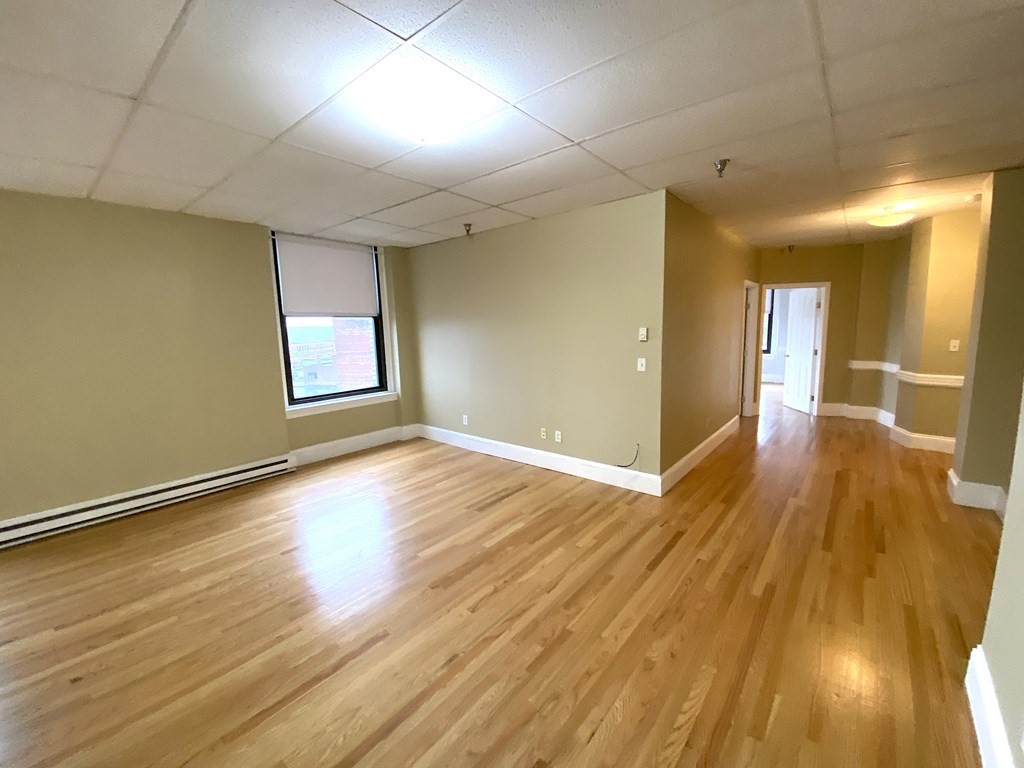 11 Lawrence St, Lawrence, Massachusetts, 2 Bedrooms Bedrooms, 3 Rooms Rooms,1 BathroomBathrooms,Residential,For Sale,Lawrence St,73453579