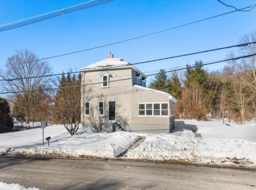 754 Read St, Attleboro, Massachusetts, 5 Bedrooms Bedrooms, 9 Rooms Rooms,2 BathroomsBathrooms,Residential,For Sale,Read St,73474919