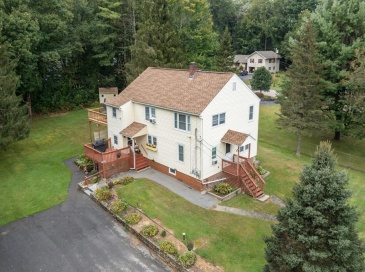 46 Sutton Rd, Millbury, Massachusetts, 3 Bedrooms Bedrooms, 7 Rooms Rooms,1 BathroomBathrooms,Residential Lease,For Rent,Sutton Rd,73484736
