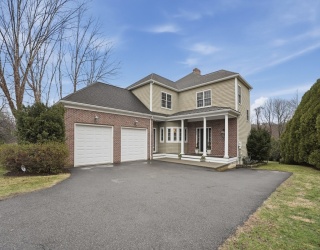 531 Salisbury Street, Worcester, Massachusetts, 4 Bedrooms Bedrooms, 44 Rooms Rooms,4.5 BathroomsBathrooms,Residential,For Sale,Salisbury Street,73503043