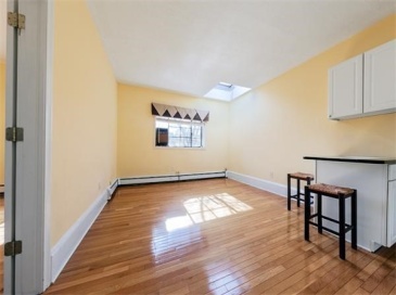 511 Beacon Street, Boston, Massachusetts, 1 Bedroom Bedrooms, 3 Rooms Rooms,1 BathroomBathrooms,Residential Lease,For Rent,Beacon Street,73503091 511 Beacon Street, Boston, Massachusetts, 1 Bedroom Bedrooms, 3 Rooms Rooms,1 BathroomBathrooms,Residential Lease,For Rent,Beacon Street,73503091