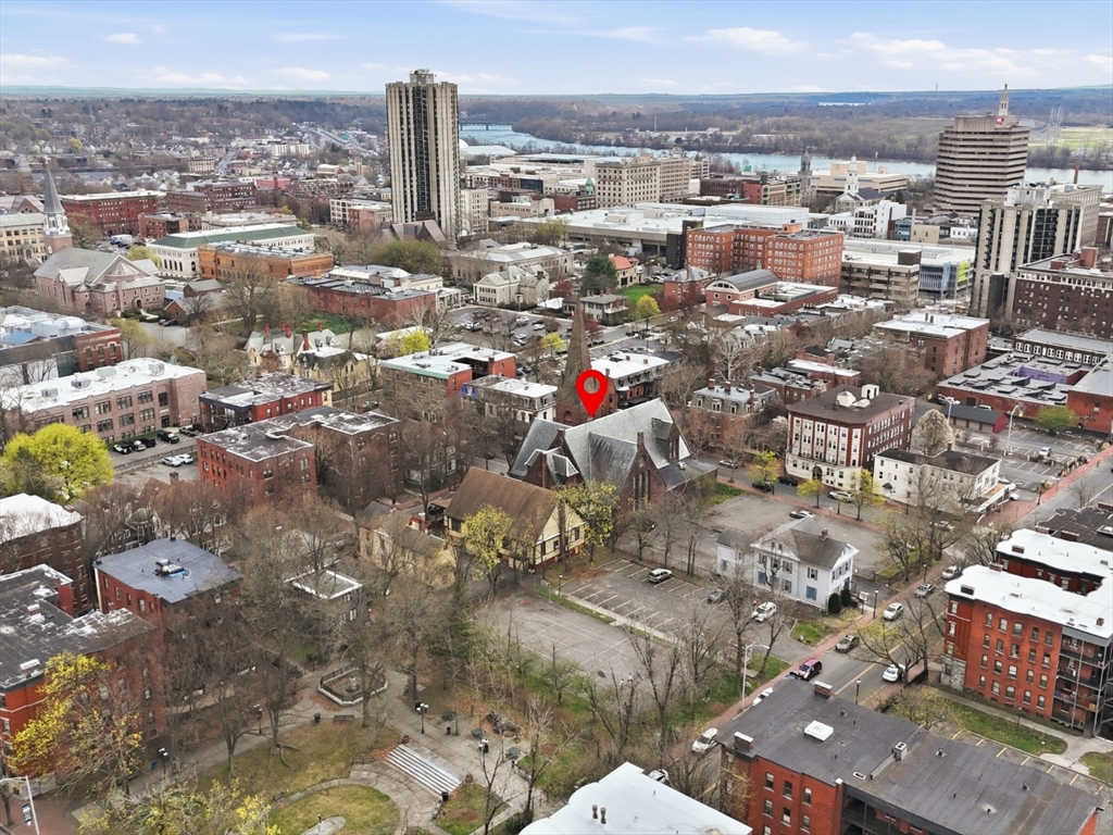 18 Salem St, Springfield, Massachusetts, ,Commercial Sale,For Sale,Salem St,73503134