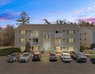 1607 Braley Road, New Bedford, Massachusetts, 2 Bedrooms Bedrooms, 4 Rooms Rooms,1 BathroomBathrooms,Residential,For Sale,Braley Road,73503313