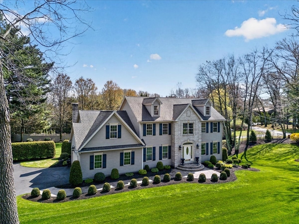 1318 Piper Rd, West Springfield, Massachusetts, 3 Bedrooms Bedrooms, 8 Rooms Rooms,2.5 BathroomsBathrooms,Residential,For Sale,Piper Rd,73503305