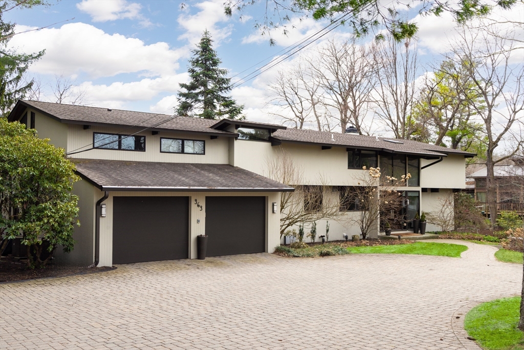 363 Brookline Street, Newton, Massachusetts, 4 Bedrooms Bedrooms, 13 Rooms Rooms,4.5 BathroomsBathrooms,Residential,For Sale,Brookline Street,73503275