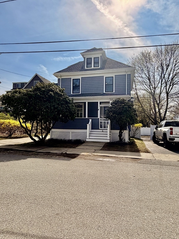 4 Granite Rd, Saugus, Massachusetts, 4 Bedrooms Bedrooms, 7 Rooms Rooms,2 BathroomsBathrooms,Residential,For Sale,Granite Rd,73503253