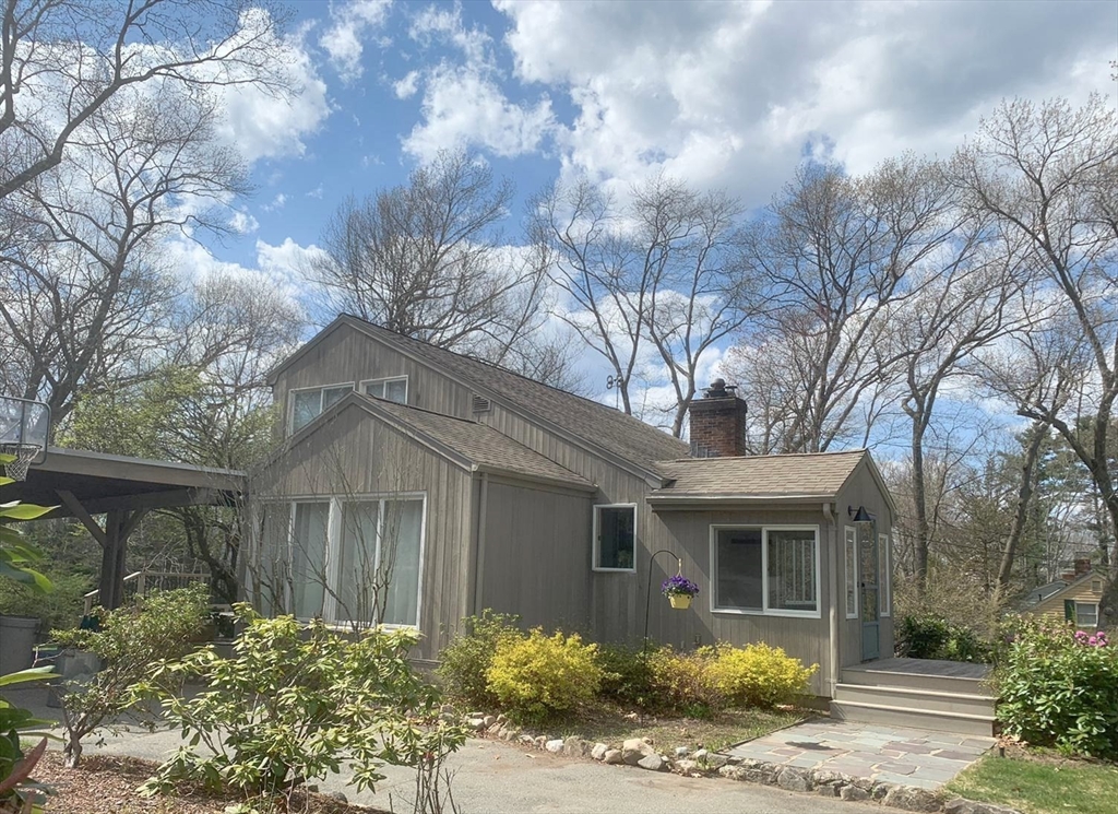 1 Balfour St., Lexington, Massachusetts, 4 Bedrooms Bedrooms, 9 Rooms Rooms,3.5 BathroomsBathrooms,Residential Lease,For Rent,Balfour St.,73503230