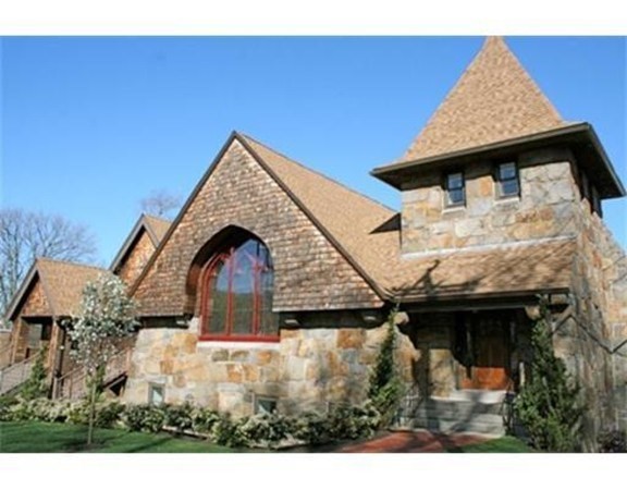 157 Beale Street, Quincy, Massachusetts, 3 Bedrooms Bedrooms, 5 Rooms Rooms,2.5 BathroomsBathrooms,Residential,For Sale,Beale Street,73503237