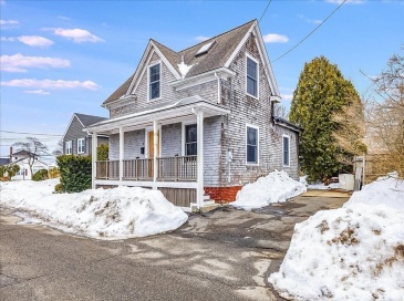 4 Fairview Road, Salem, Massachusetts, 1 Bedroom Bedrooms, 4 Rooms Rooms,2 BathroomsBathrooms,Residential,For Sale,Fairview Road,73479561 4 Fairview Road, Salem, Massachusetts, 1 Bedroom Bedrooms, 4 Rooms Rooms,2 BathroomsBathrooms,Residential,For Sale,Fairview Road,73479561