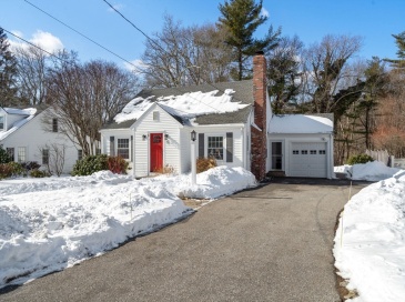 55 Lake Shore Drive, Westwood, Massachusetts, 4 Bedrooms Bedrooms, 10 Rooms Rooms,2 BathroomsBathrooms,Residential,For Sale,Lake Shore Drive,73474980 55 Lake Shore Drive, Westwood, Massachusetts, 4 Bedrooms Bedrooms, 10 Rooms Rooms,2 BathroomsBathrooms,Residential,For Sale,Lake Shore Drive,73474980