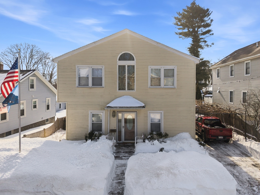 54 Edgemont Rd, Braintree, Massachusetts, 4 Bedrooms Bedrooms, 10 Rooms Rooms,2 BathroomsBathrooms,Residential,For Sale,Edgemont Rd,73481239