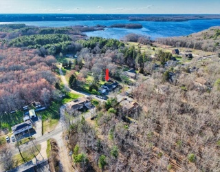 222 Blossom Road, Westport, Massachusetts, 4 Bedrooms Bedrooms, 7 Rooms Rooms,1.5 BathroomsBathrooms,Residential,For Sale,Blossom Road,73503393