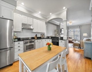 10 S Sydney, Boston, Massachusetts, 3 Bedrooms Bedrooms, 5 Rooms Rooms,1.5 BathroomsBathrooms,Residential Lease,For Rent,S Sydney,73503396