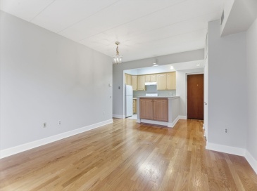 34 Sumner Ave, Springfield, Massachusetts, 2 Bedrooms Bedrooms, 4 Rooms Rooms,2 BathroomsBathrooms,Residential,For Sale,Sumner Ave,73503371
