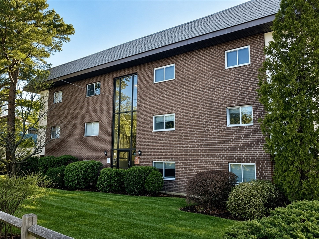 205 Independence Ave, Quincy, Massachusetts, 1 Bedroom Bedrooms, 3 Rooms Rooms,1 BathroomBathrooms,Residential Lease,For Rent,Independence Ave,73503469