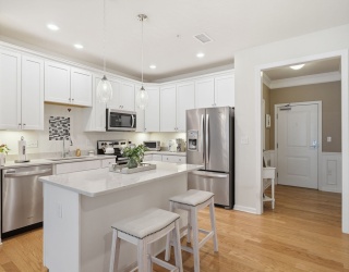 220 Martins Landing, North Reading, Massachusetts, 1 Bedroom Bedrooms, 5 Rooms Rooms,1 BathroomBathrooms,Residential,For Sale,Martins Landing,73503399