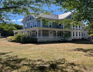 41 E Main St, Ayer, Massachusetts, 5 Bedrooms Bedrooms, 14 Rooms Rooms,3.5 BathroomsBathrooms,Residential Income,For Sale,E Main St,73426176