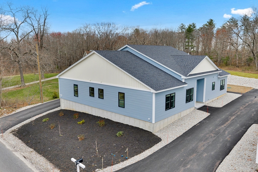 7 B L Stevens Rd, Charlton, Massachusetts, 2 Bedrooms Bedrooms, 5 Rooms Rooms,2 BathroomsBathrooms,Residential,For Sale,L Stevens Rd,73503234