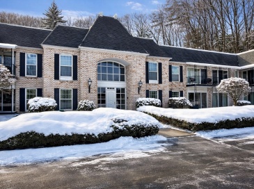 324 Russell Road, Westfield, Massachusetts, 3 Bedrooms Bedrooms, 5 Rooms Rooms,2 BathroomsBathrooms,Residential,For Sale,Russell Road,73433307
