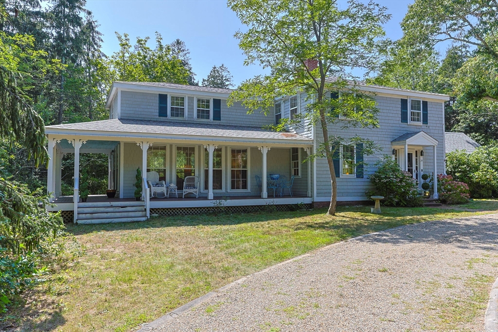 34 Truro Center Rd, Truro, Massachusetts, 5 Bedrooms Bedrooms, 9 Rooms Rooms,2.5 BathroomsBathrooms,Residential,For Sale,Truro Center Rd,73471010