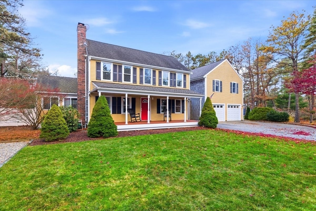 109 Great Pines Dr, Mashpee, Massachusetts, 3 Bedrooms Bedrooms, 9 Rooms Rooms,2.5 BathroomsBathrooms,Residential,For Sale,Great Pines Dr,73458764