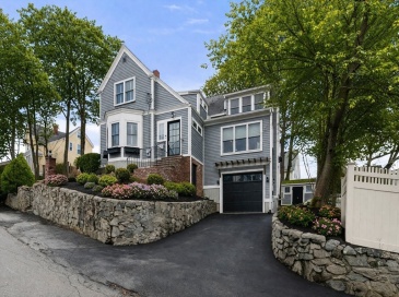 71 King St, Swampscott, Massachusetts, 3 Bedrooms Bedrooms, 6 Rooms Rooms,2.5 BathroomsBathrooms,Residential Lease,For Rent,King St,73494198 71 King St, Swampscott, Massachusetts, 3 Bedrooms Bedrooms, 6 Rooms Rooms,2.5 BathroomsBathrooms,Residential Lease,For Rent,King St,73494198