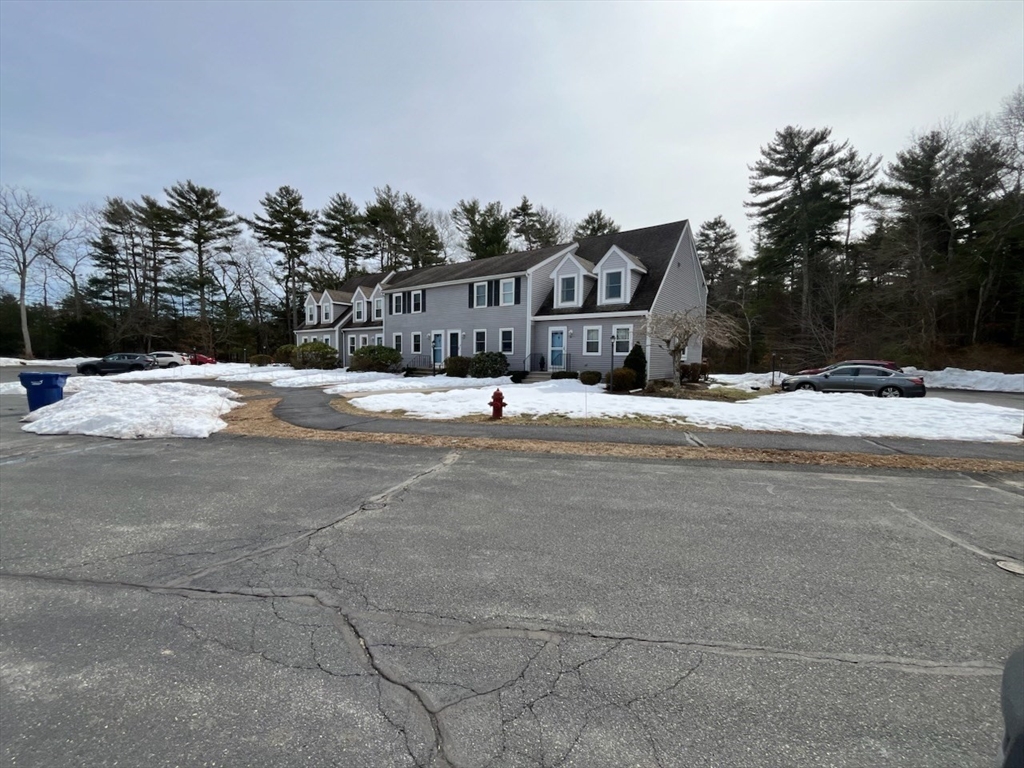 12 Basking Ridge, Middleboro, Massachusetts, 2 Bedrooms Bedrooms, 6 Rooms Rooms,2.5 BathroomsBathrooms,Residential,For Sale,Basking Ridge,73485688