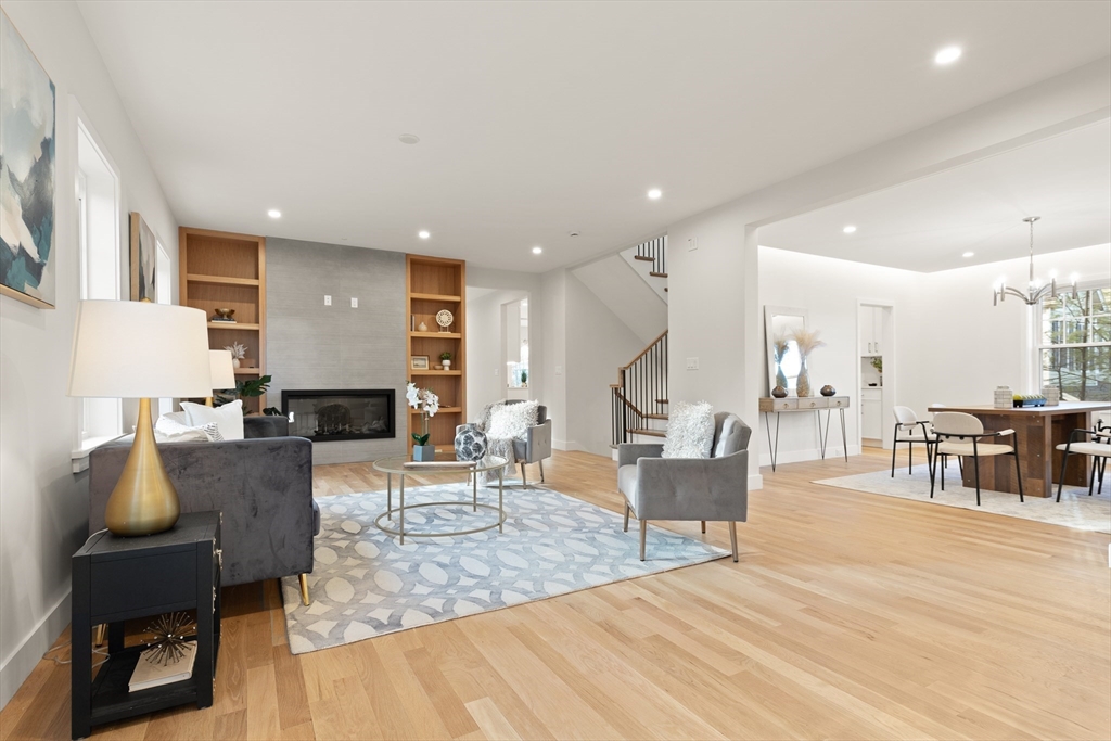 14 Benjamin Road, Lexington, Massachusetts, 5 Bedrooms Bedrooms, 14 Rooms Rooms,4.5 BathroomsBathrooms,Residential,For Sale,Benjamin Road,73468122