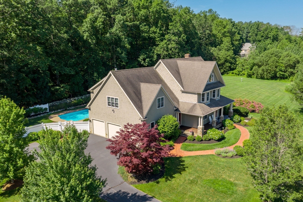 60 Summer Path Way, Pembroke, Massachusetts, 4 Bedrooms Bedrooms, 12 Rooms Rooms,2.5 BathroomsBathrooms,Residential,For Sale,Summer Path Way,73471992