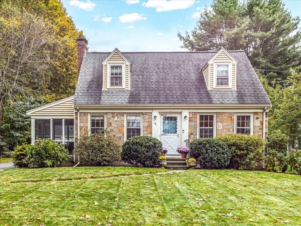 46 Park St, Dedham, Massachusetts, 4 Bedrooms Bedrooms, 7 Rooms Rooms,2 BathroomsBathrooms,Residential,For Sale,Park St,73482270