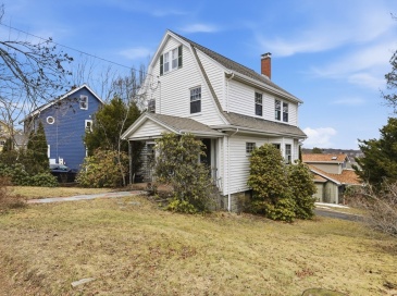 303 Gray Street, Arlington, Massachusetts, 4 Bedrooms Bedrooms, 8 Rooms Rooms,2.5 BathroomsBathrooms,Residential,For Sale,Gray Street,73487429 303 Gray Street, Arlington, Massachusetts, 4 Bedrooms Bedrooms, 8 Rooms Rooms,2.5 BathroomsBathrooms,Residential,For Sale,Gray Street,73487429
