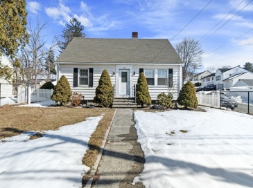 173 Jackson St, Methuen, Massachusetts, 4 Bedrooms Bedrooms, 7 Rooms Rooms,1 BathroomBathrooms,Residential,For Sale,Jackson St,73485766