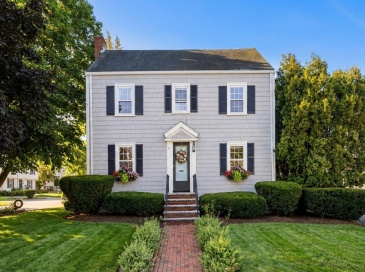 97 Pleasant St, Milton, Massachusetts, 3 Bedrooms Bedrooms, 7 Rooms Rooms,1.5 BathroomsBathrooms,Residential,For Sale,Pleasant St,73483250 97 Pleasant St, Milton, Massachusetts, 3 Bedrooms Bedrooms, 7 Rooms Rooms,1.5 BathroomsBathrooms,Residential,For Sale,Pleasant St,73483250