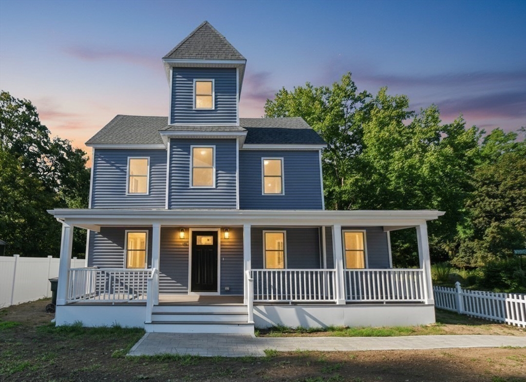 56 Grove Avenue, Wilmington, Massachusetts, 3 Bedrooms Bedrooms, 7 Rooms Rooms,2.5 BathroomsBathrooms,Residential,For Sale,Grove Avenue,73421944