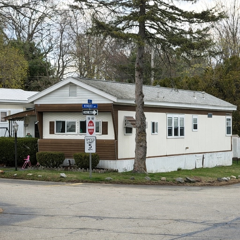 181 Boston Post Road E, Marlborough, Massachusetts, 2 Bedrooms Bedrooms, 5 Rooms Rooms,1 BathroomBathrooms,Residential,For Sale,Boston Post Road E,73503537