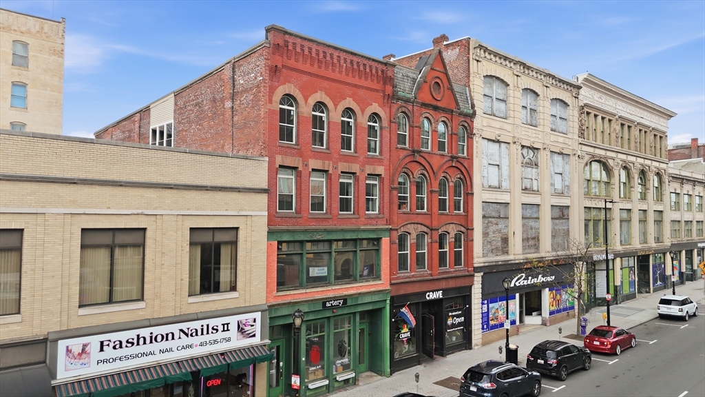 287-289 High St, Holyoke, Massachusetts, ,Commercial Lease,For Rent,High St,73503693