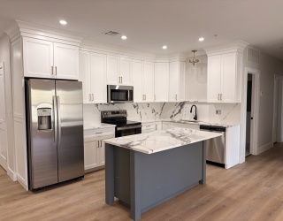 441 Washington St, Dedham, Massachusetts, 2 Bedrooms Bedrooms, 4 Rooms Rooms,1 BathroomBathrooms,Residential,For Sale,Washington St,73503605