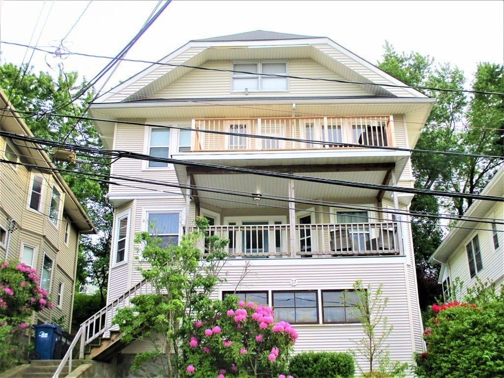 27 Langley Rd., Boston, Massachusetts, 3 Bedrooms Bedrooms, 6 Rooms Rooms,1 BathroomBathrooms,Residential Lease,For Rent,Langley Rd.,73503724