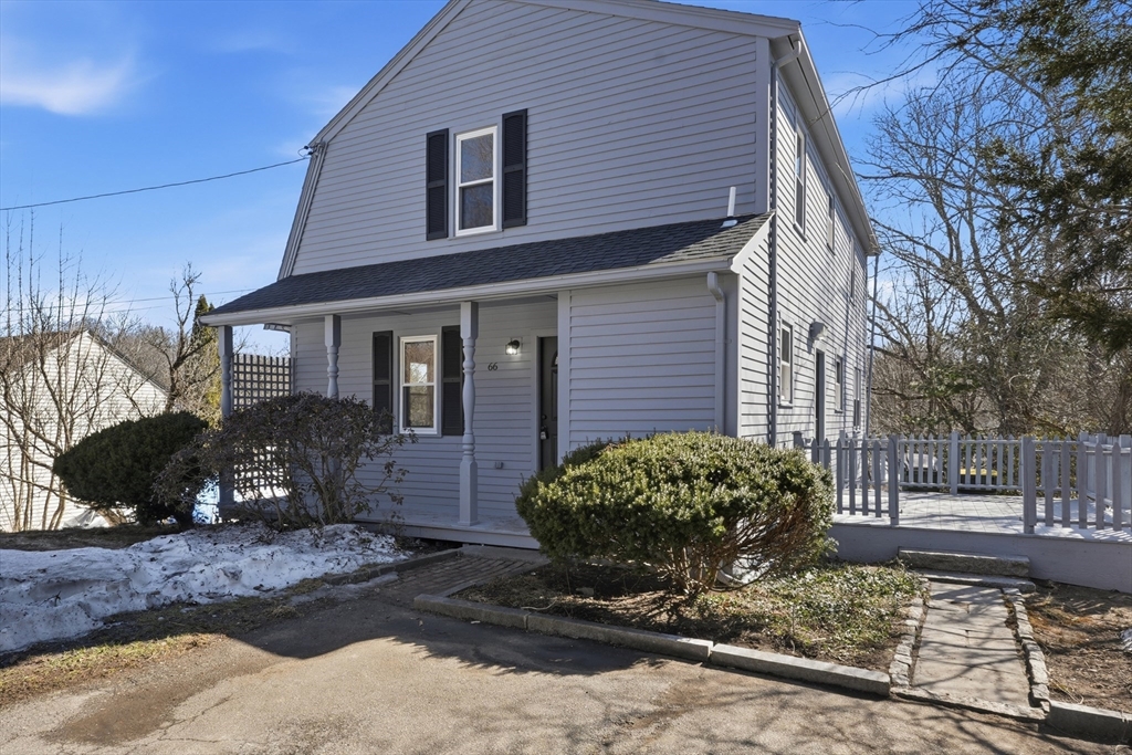66 Newland Ave, Bellingham, Massachusetts, 3 Bedrooms Bedrooms, 6 Rooms Rooms,1.5 BathroomsBathrooms,Residential,For Sale,Newland Ave,73485367