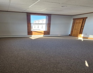 204 High, Fall River, Massachusetts, 3 Bedrooms Bedrooms, 5 Rooms Rooms,1 BathroomBathrooms,Residential Lease,For Rent,High,73503739