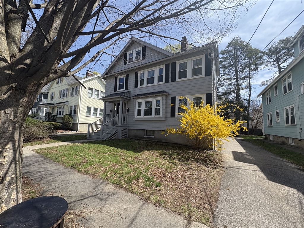 11 Channing Rd, Watertown, Massachusetts, 3 Bedrooms Bedrooms, 8 Rooms Rooms,1 BathroomBathrooms,Residential Lease,For Rent,Channing Rd,73503778
