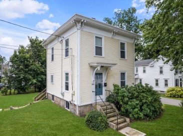 880 Washington Street, Holliston, Massachusetts, 4 Bedrooms Bedrooms, 9 Rooms Rooms,3 BathroomsBathrooms,Residential Income,For Sale,Washington Street,73475451