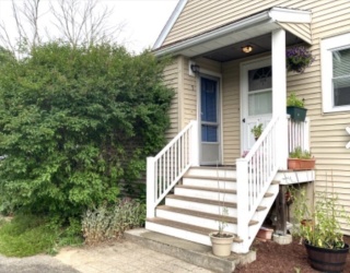 337R Village St, Millis, Massachusetts, 3 Bedrooms Bedrooms, 6 Rooms Rooms,1 BathroomBathrooms,Residential Lease,For Rent,Village St,73503827
