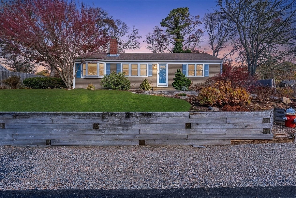 52 Uncle Bobs Way, Dennis, Massachusetts, 3 Bedrooms Bedrooms, 5 Rooms Rooms,1 BathroomBathrooms,Residential,For Sale,Uncle Bobs Way,73461549