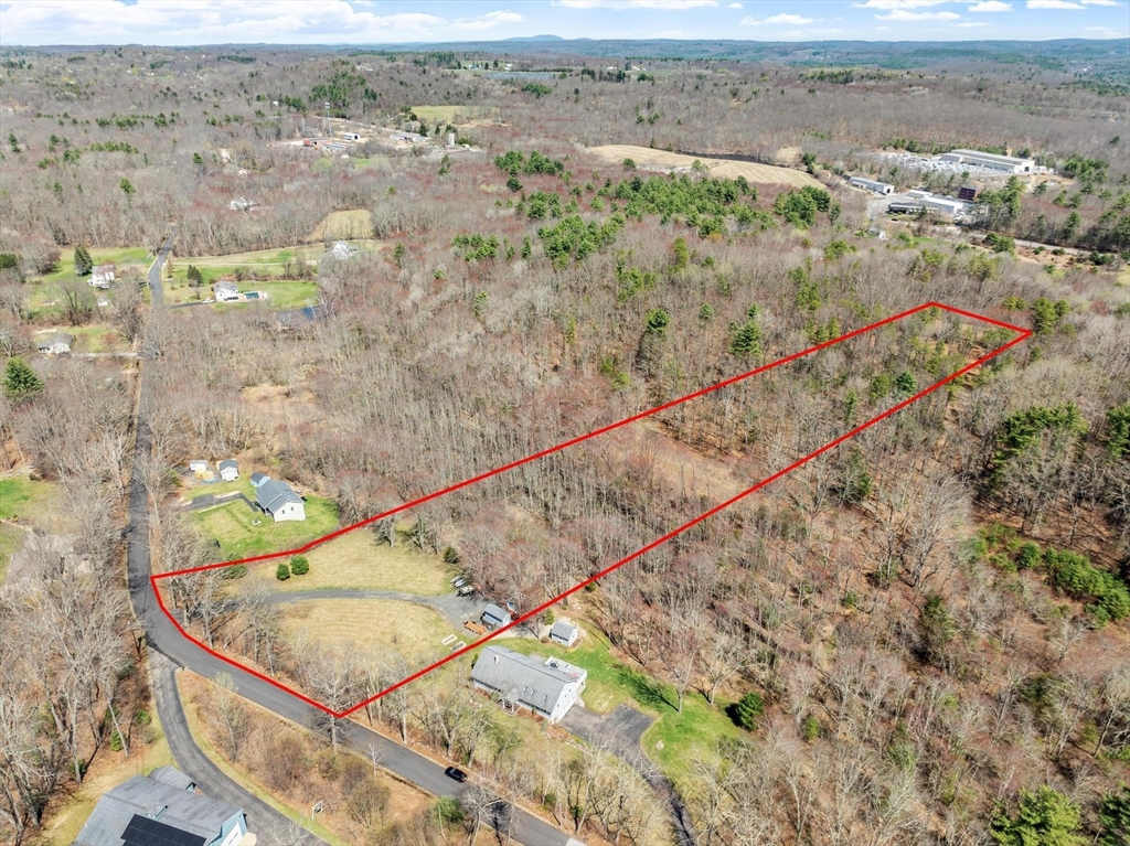 32 Town Farm Rd, North Brookfield, Massachusetts, ,Land,For Sale,Town Farm Rd,73503868