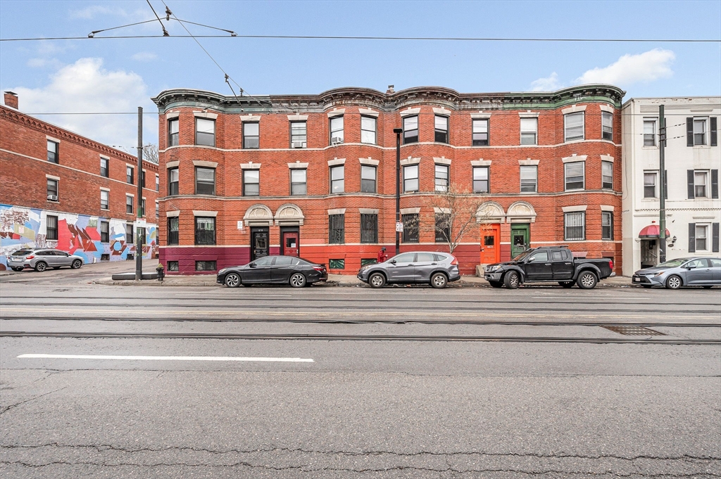 884 Huntington Ave, Boston, Massachusetts, 11 Bedrooms Bedrooms, 20 Rooms Rooms,3 BathroomsBathrooms,Residential Income,For Sale,Huntington Ave,73489369