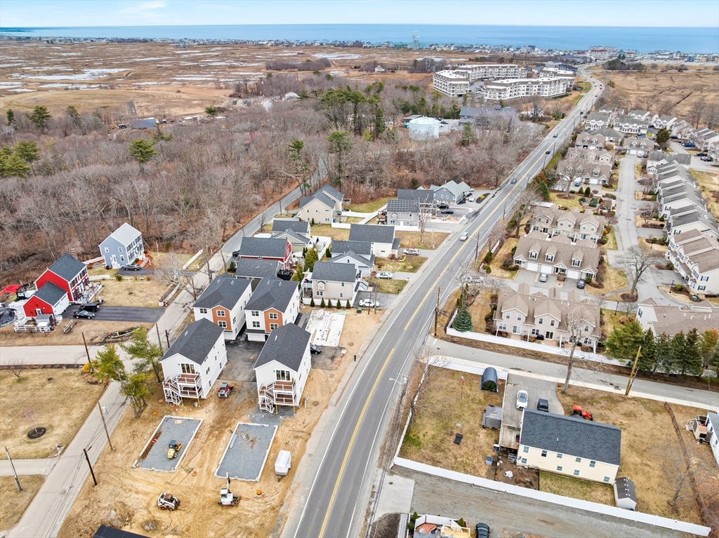 2 Old County Rd, Salisbury, Massachusetts, 3 Bedrooms Bedrooms, 5 Rooms Rooms,1 BathroomBathrooms,Residential,For Sale,Old County Rd,73503948