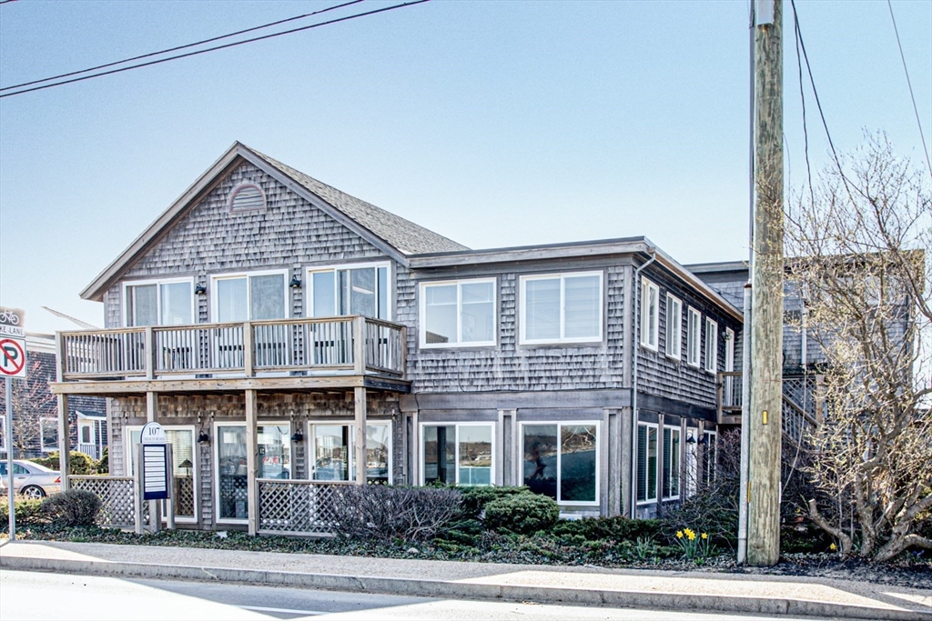 107 Beach Rd, Tisbury, Massachusetts, ,Commercial Sale,For Sale,Beach Rd,73503952